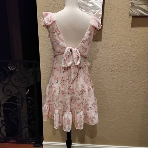 Floral Ruffle Dress - Picture 4 of 6